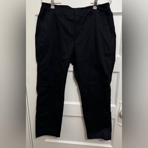 GAP Women's Black Straight Leg Pants